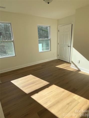 2241 Beauty Street Statesville NC 28625