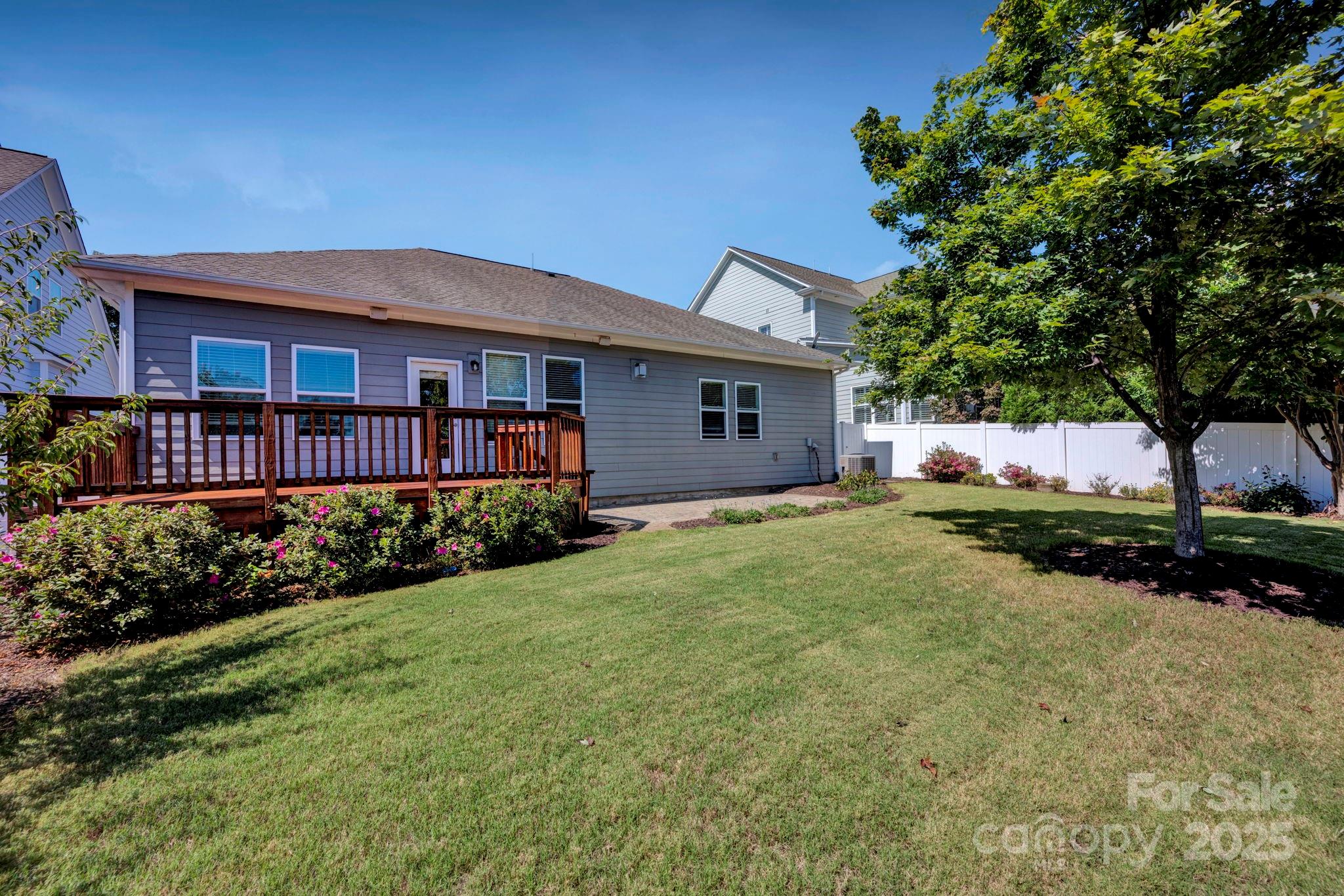11633 Bradford Park Drive Davidson NC 28036