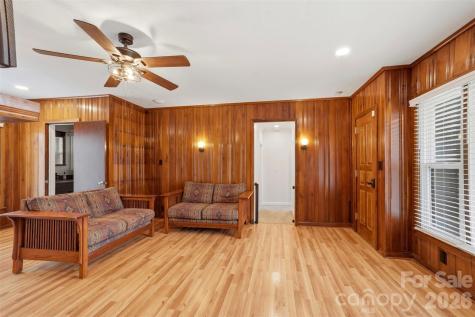 2637 Armstrong Circle Gastonia NC 28054