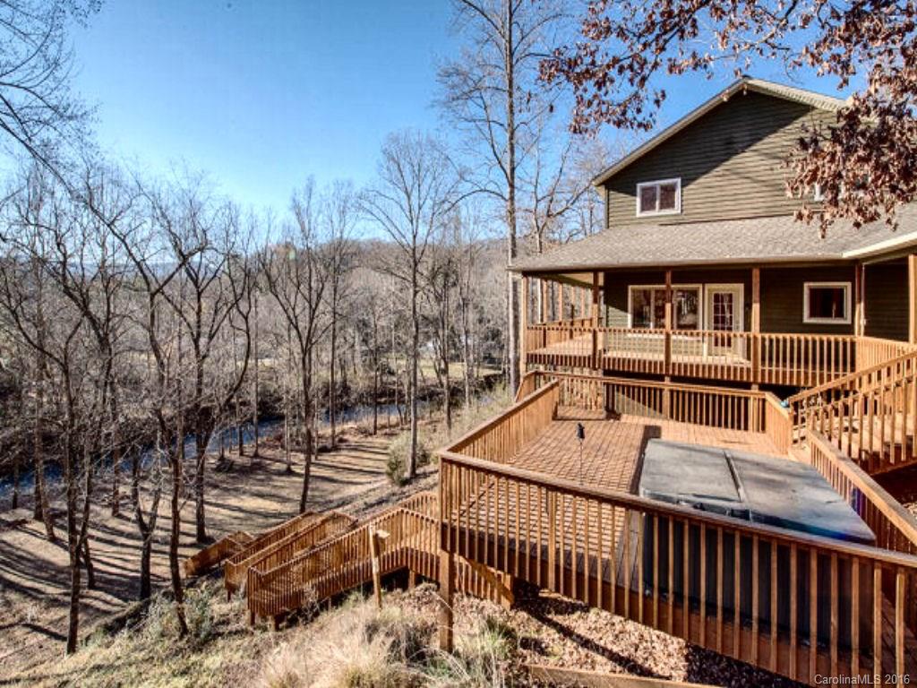 71 Timber Wolf Trail Cullowhee NC 28723