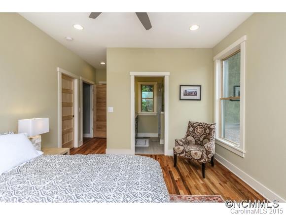 56 Ardmion Park Asheville NC 28801