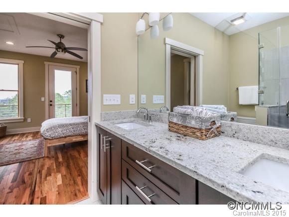 56 Ardmion Park Asheville NC 28801