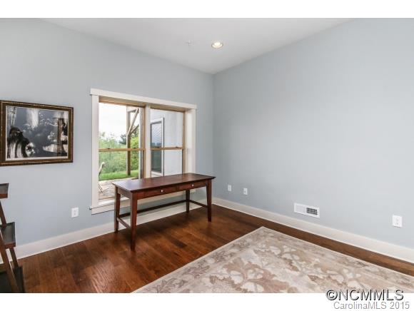 56 Ardmion Park Asheville NC 28801