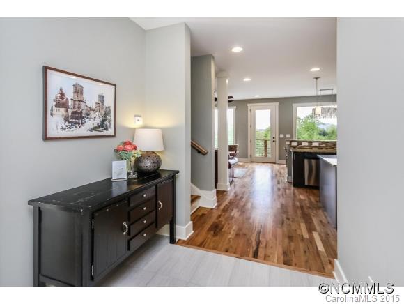 56 Ardmion Park Asheville NC 28801