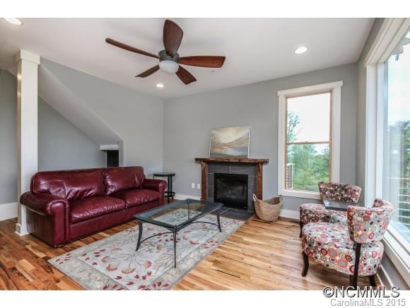 56 Ardmion Park Asheville NC 28801