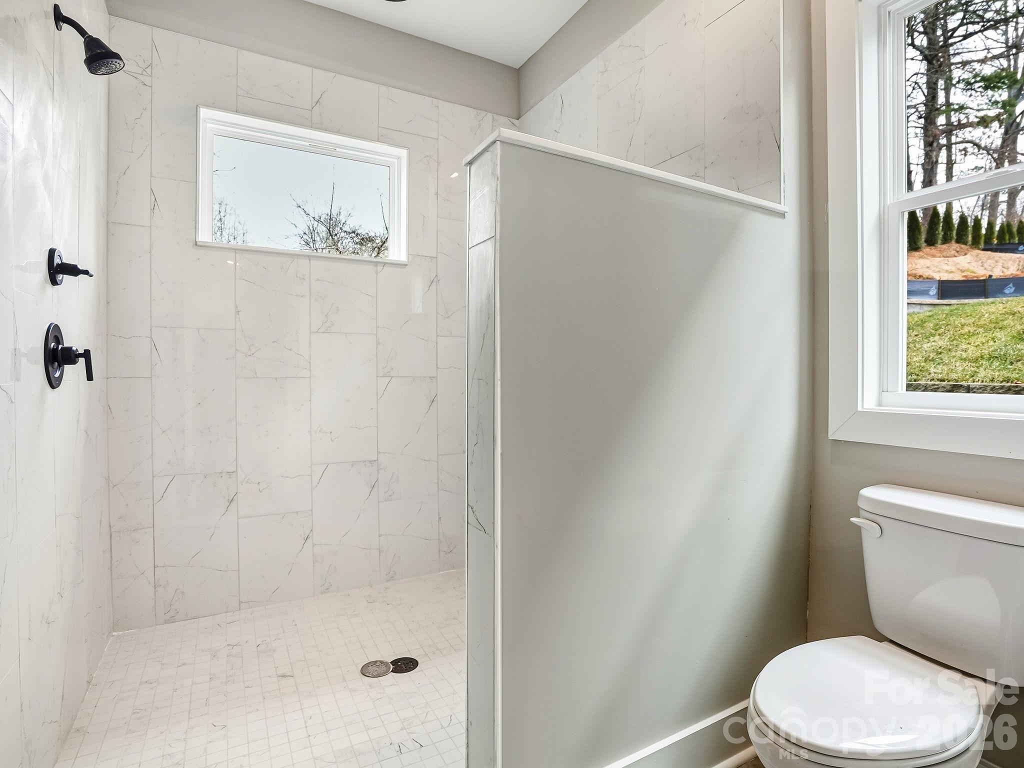 118 Chapel Crossing Lane Weaverville NC 28787