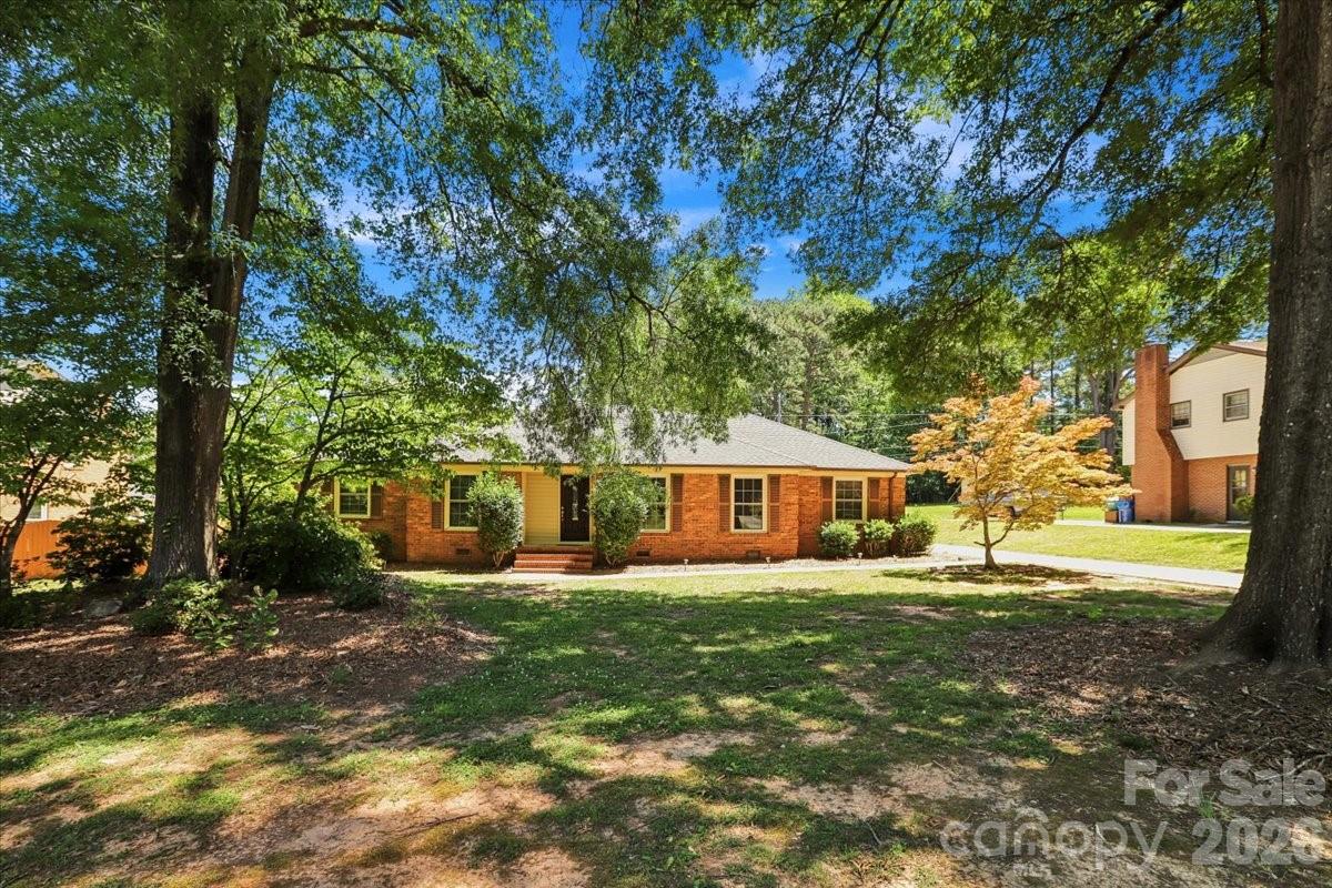 13507 Four Oaks Lane Matthews NC 28105