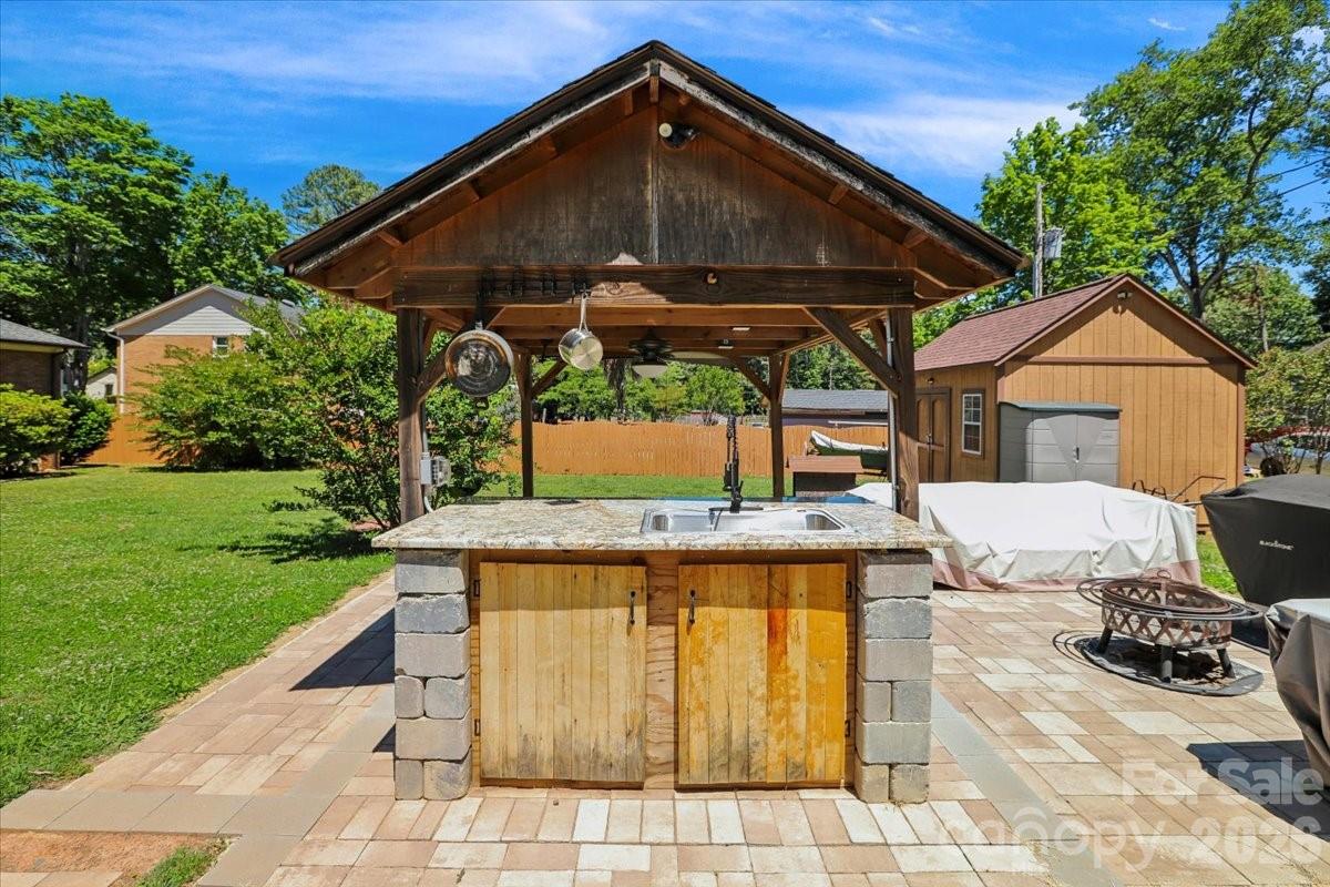 13507 Four Oaks Lane Matthews NC 28105