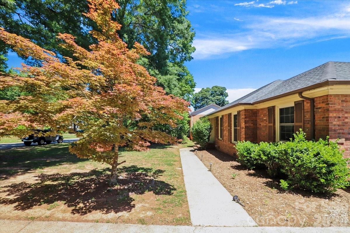 13507 Four Oaks Lane Matthews NC 28105