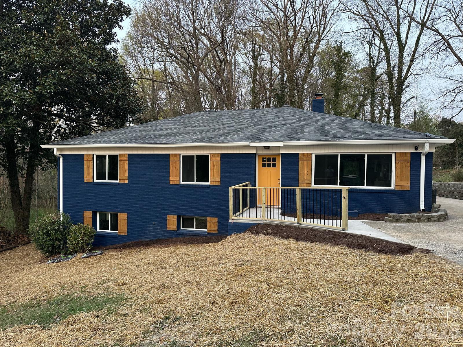 5000 Hoover Drive Charlotte NC 28269