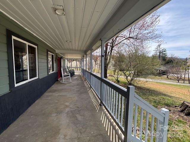 43 Flaming Arrow Drive Whittier NC 28789