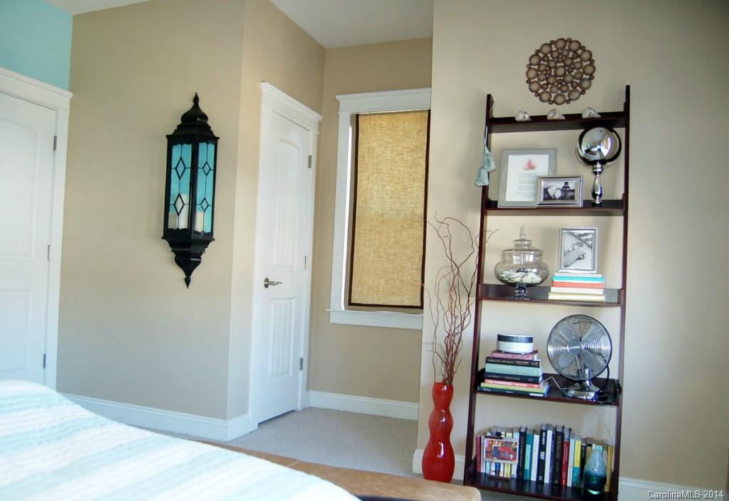 539 Dubois Court Charlotte NC 28208