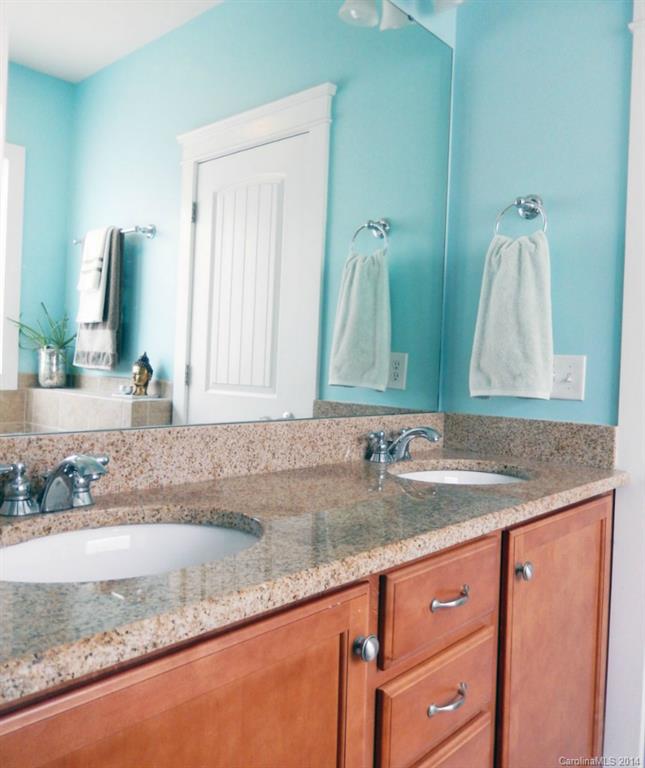 539 Dubois Court Charlotte NC 28208