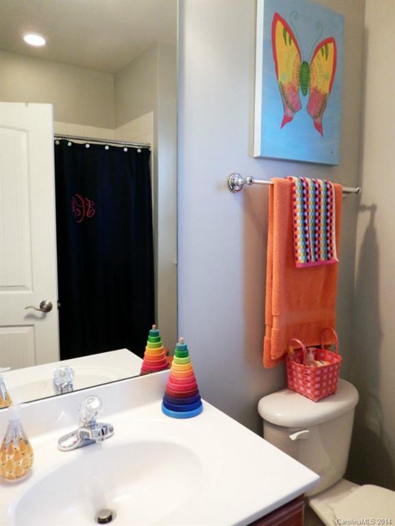 539 Dubois Court Charlotte NC 28208
