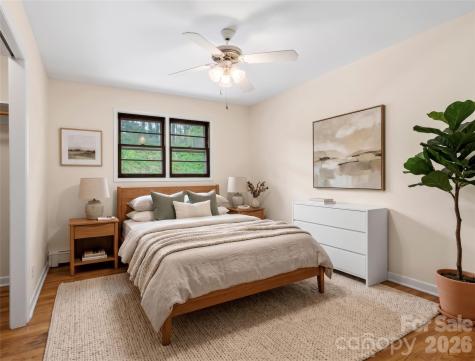 309 Presnell Street Burnsville NC 28714