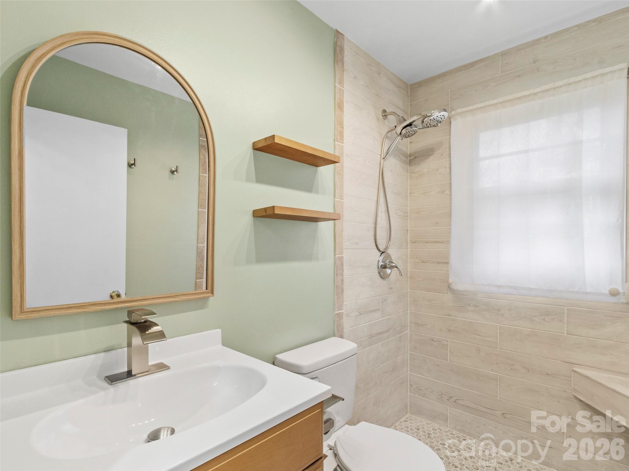 309 Presnell Street Burnsville NC 28714