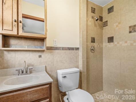 309 Presnell Street Burnsville NC 28714