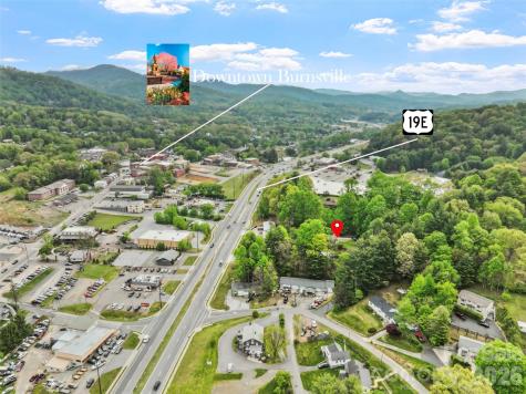 309 Presnell Street Burnsville NC 28714