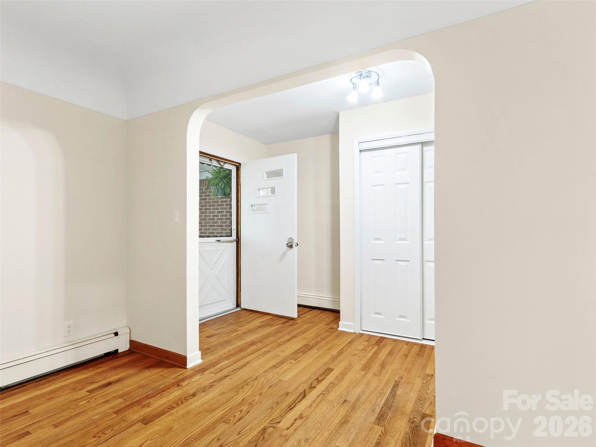 309 Presnell Street Burnsville NC 28714