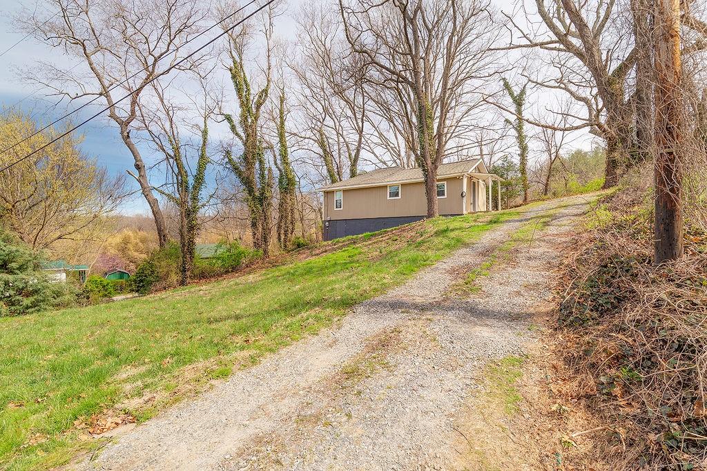 23 Blalock Avenue Asheville NC 28803