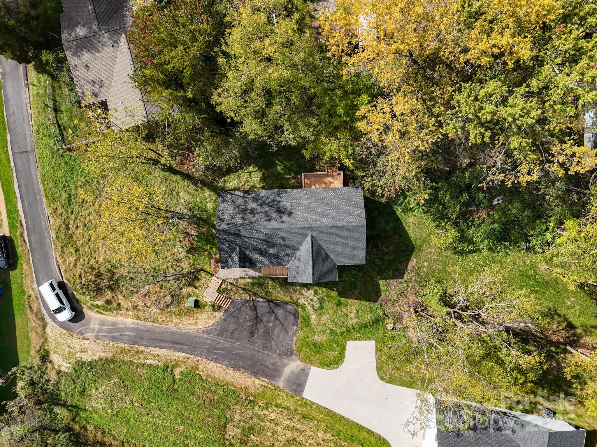 12 Holcombe Road Candler NC 28715