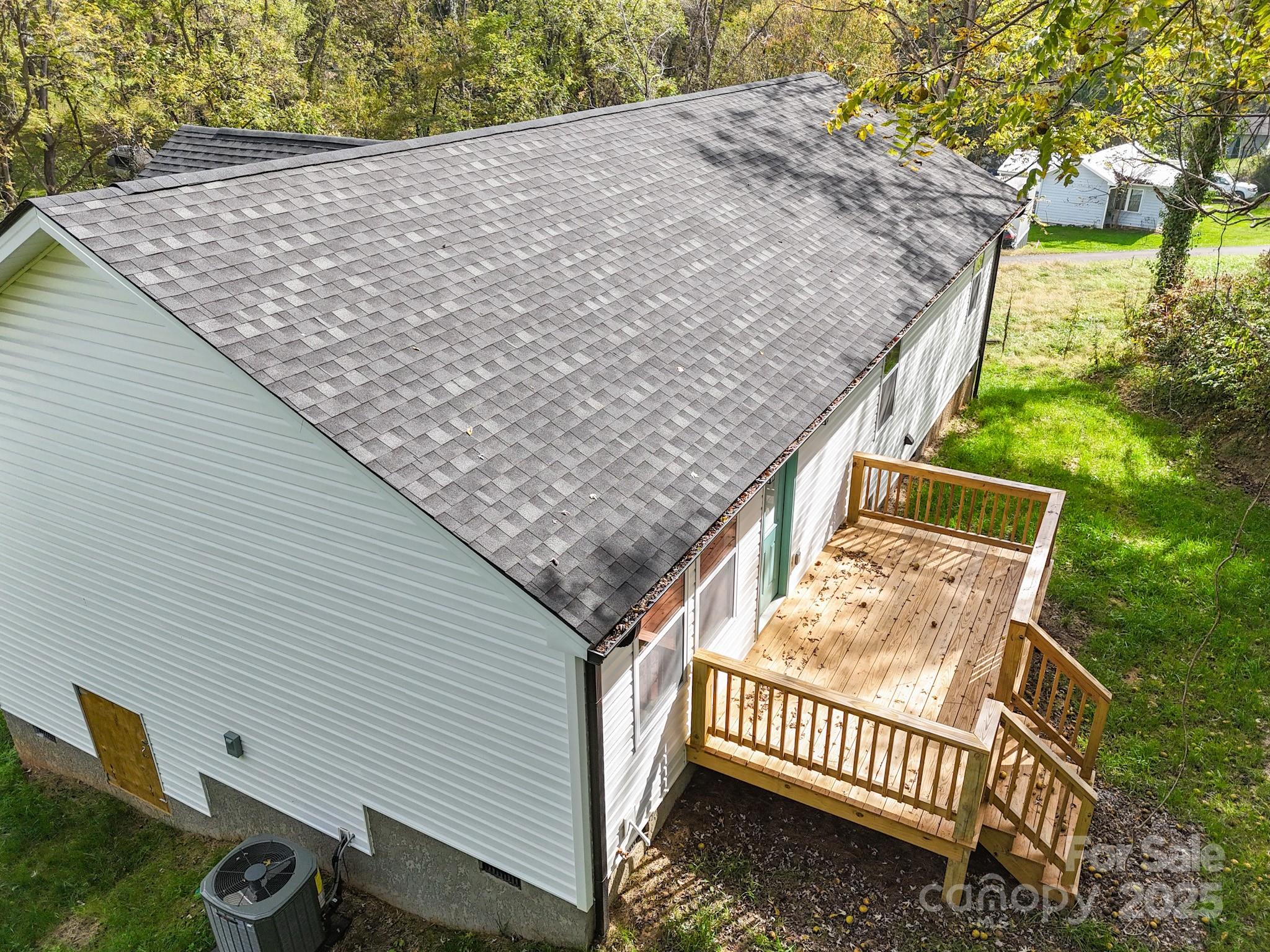12 Holcombe Road Candler NC 28715