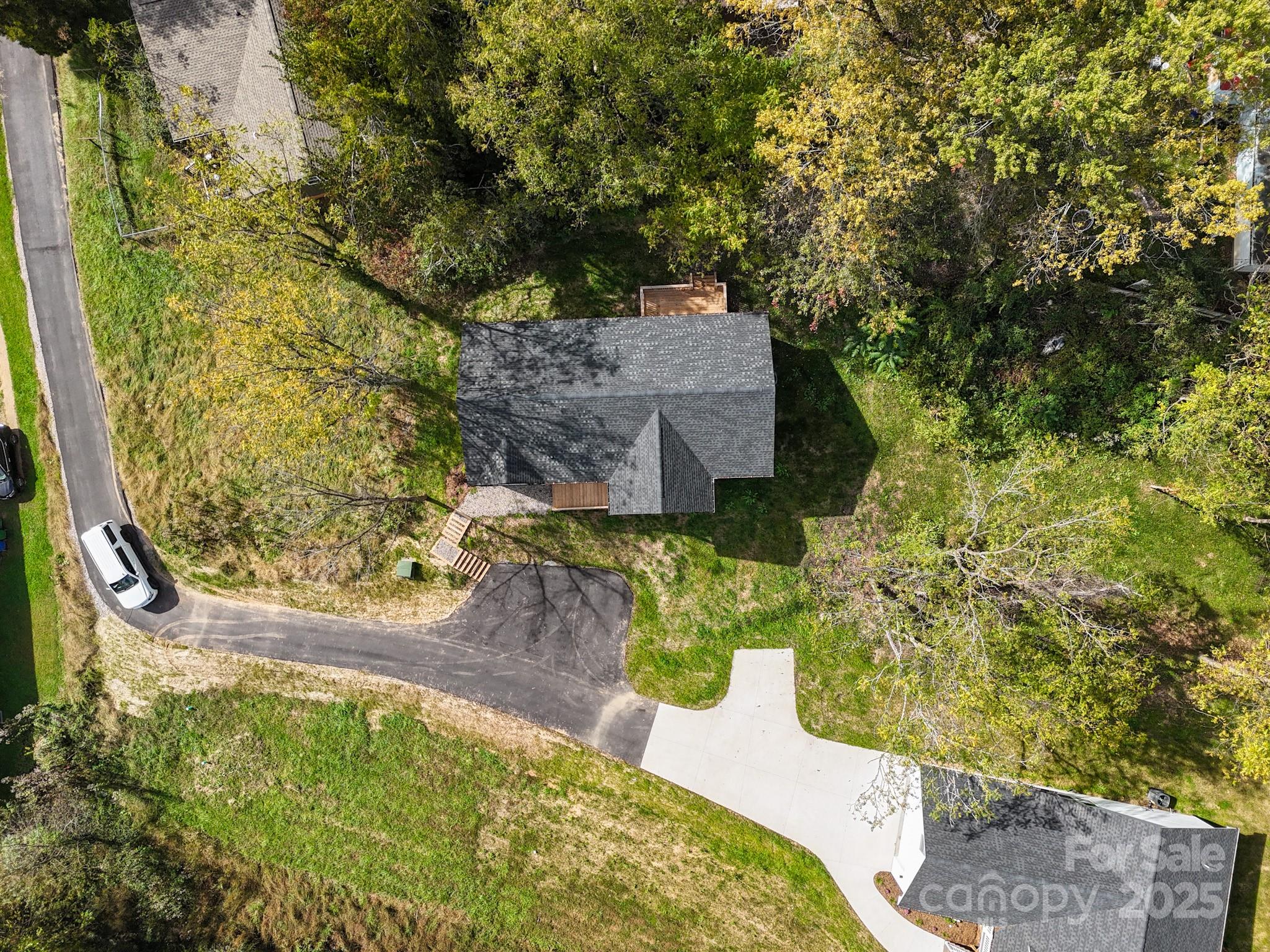 12 Holcombe Road Candler NC 28715