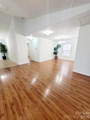 2416 Buckleigh Drive Charlotte NC 28215
