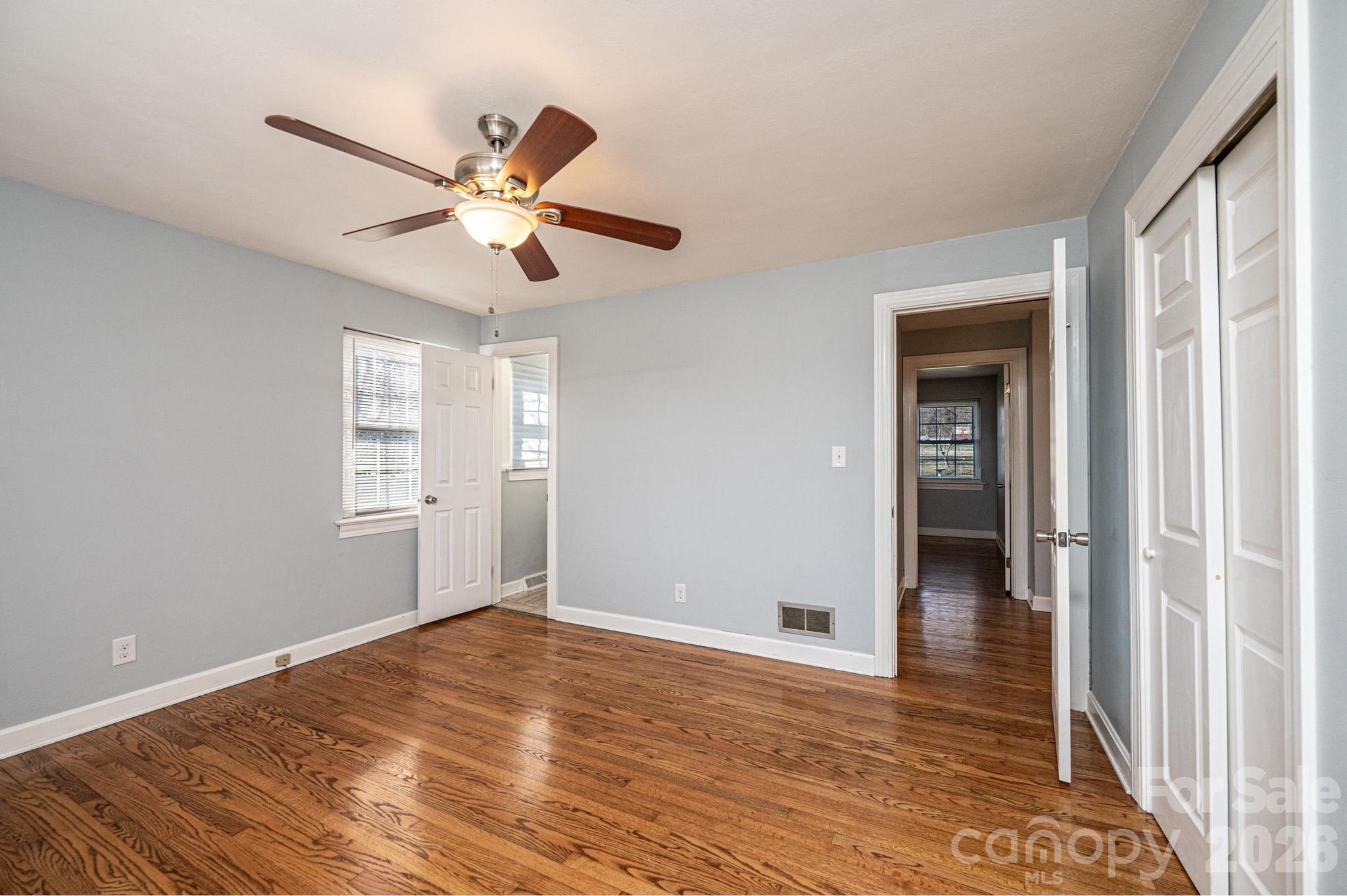 1425 5th Street NE Hickory NC 28601
