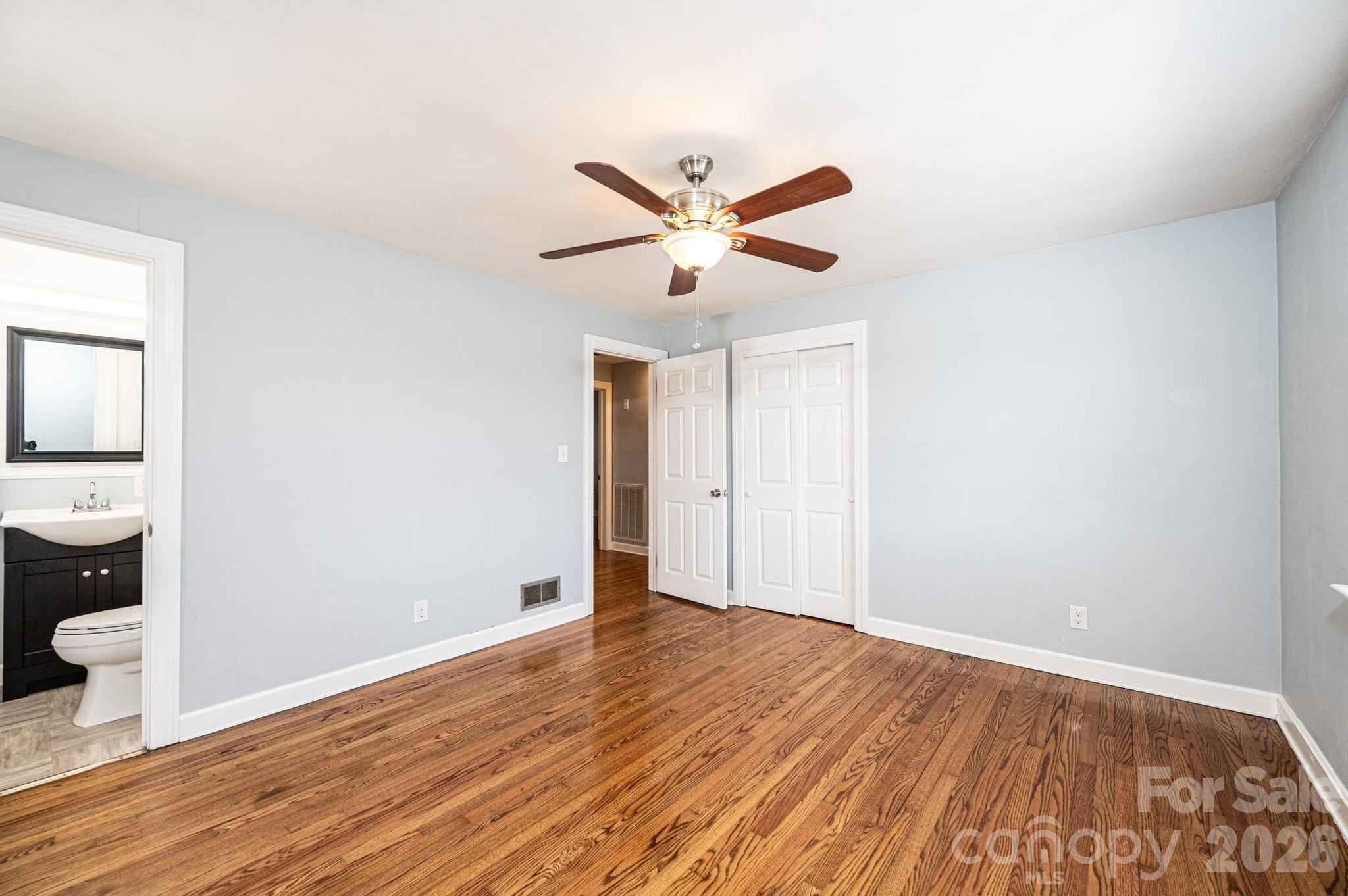 1425 5th Street NE Hickory NC 28601