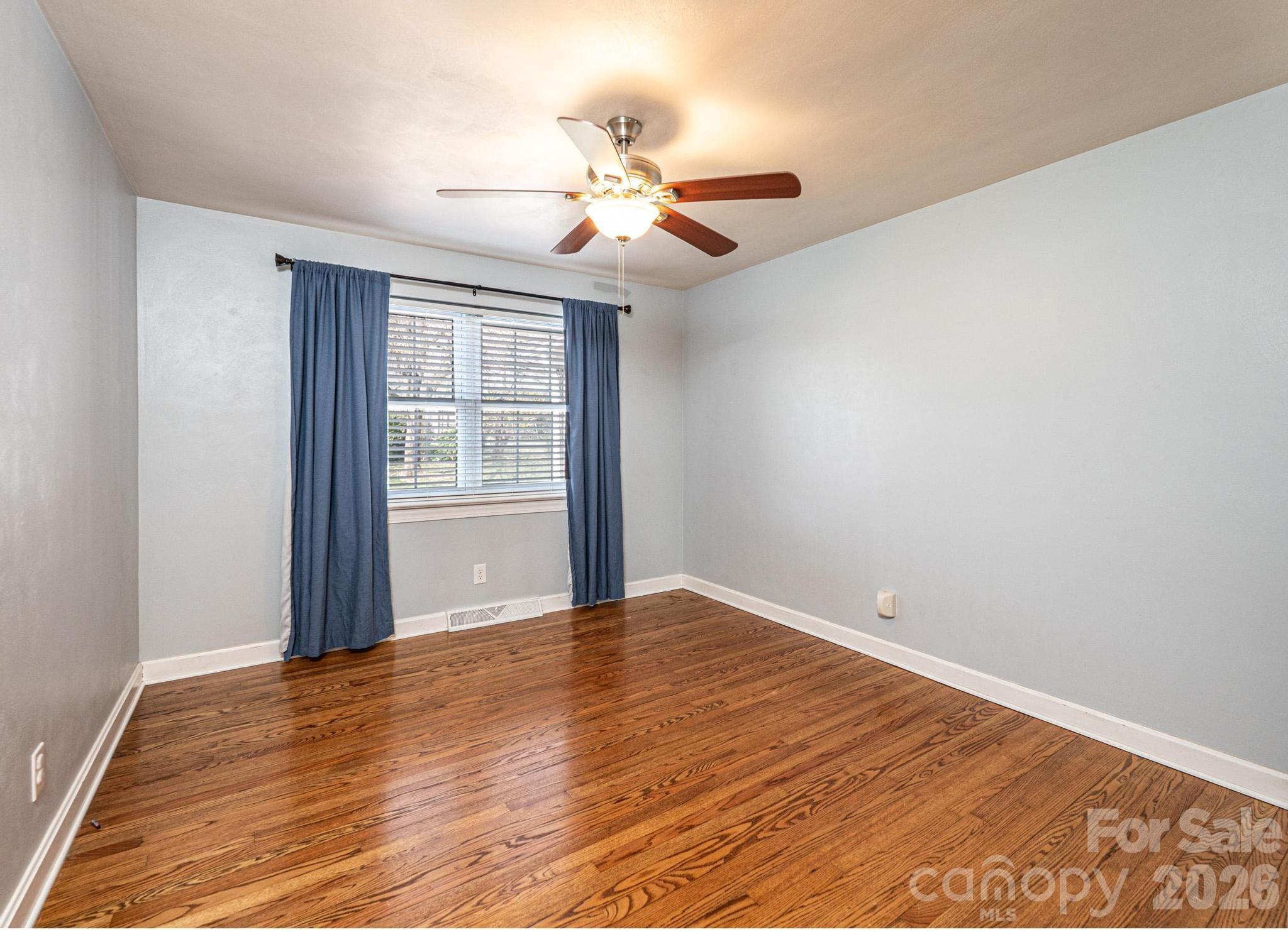 1425 5th Street NE Hickory NC 28601