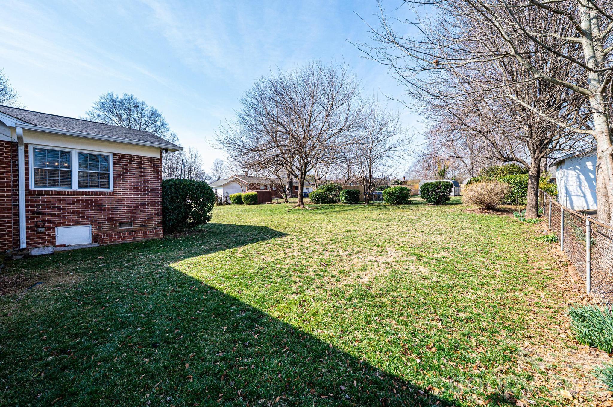 1425 5th Street NE Hickory NC 28601