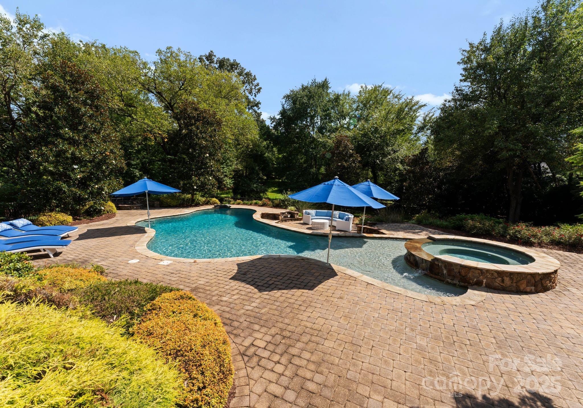 239 Kimberly Road Davidson NC 28036