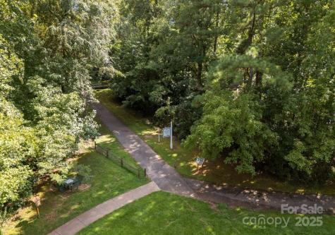 239 Kimberly Road Davidson NC 28036