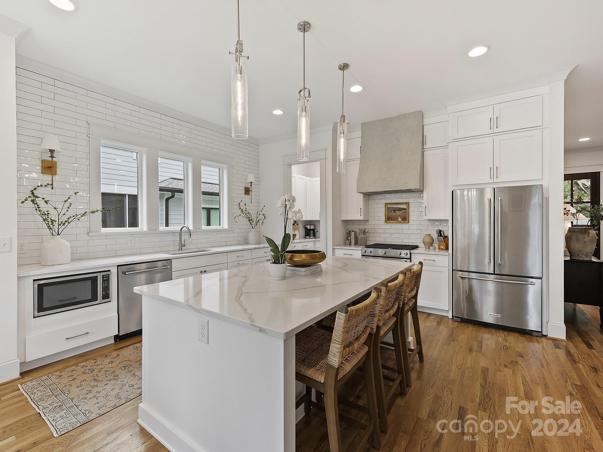 823 Tennyson Drive Charlotte NC 28208