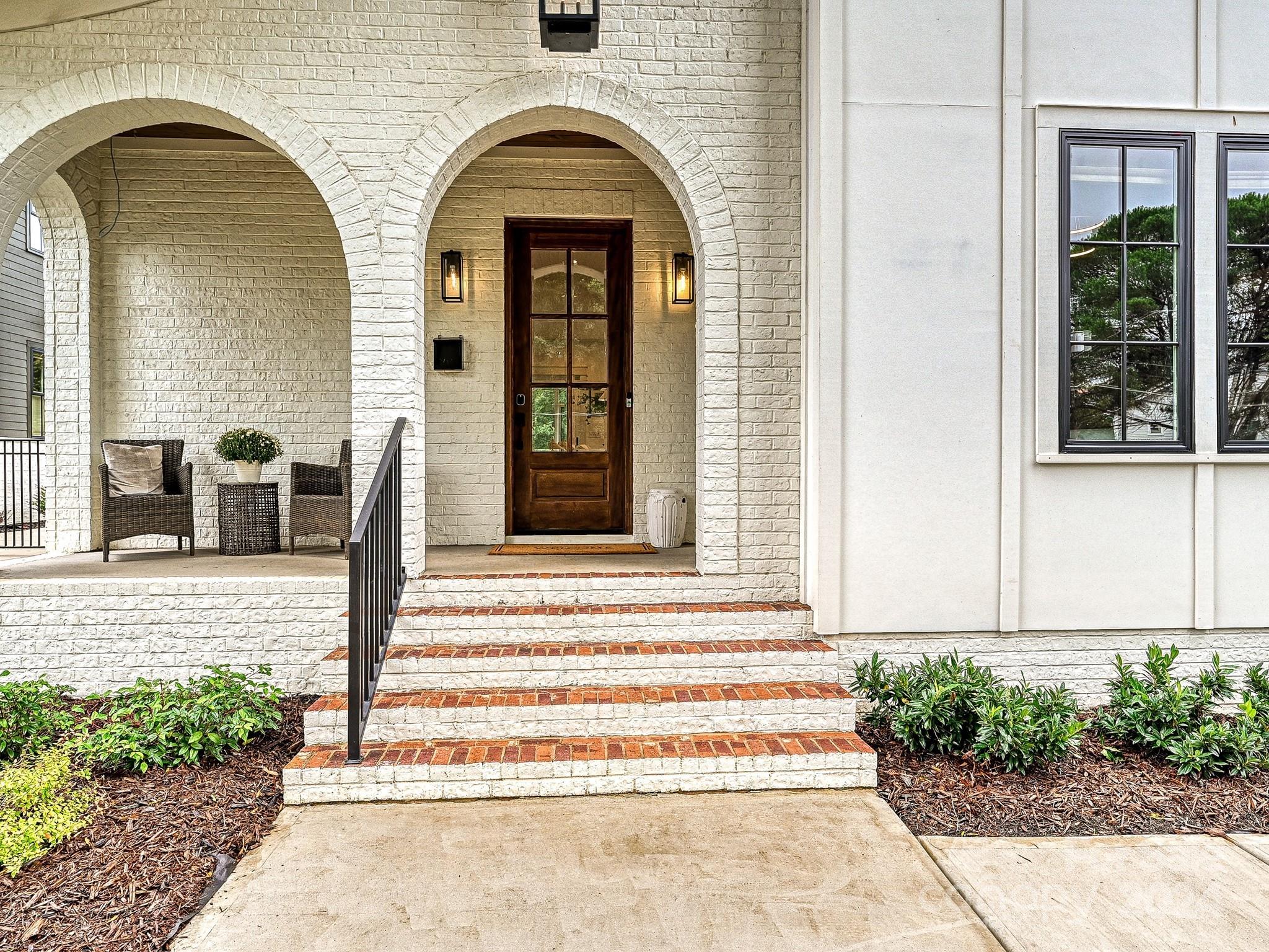 823 Tennyson Drive Charlotte NC 28208