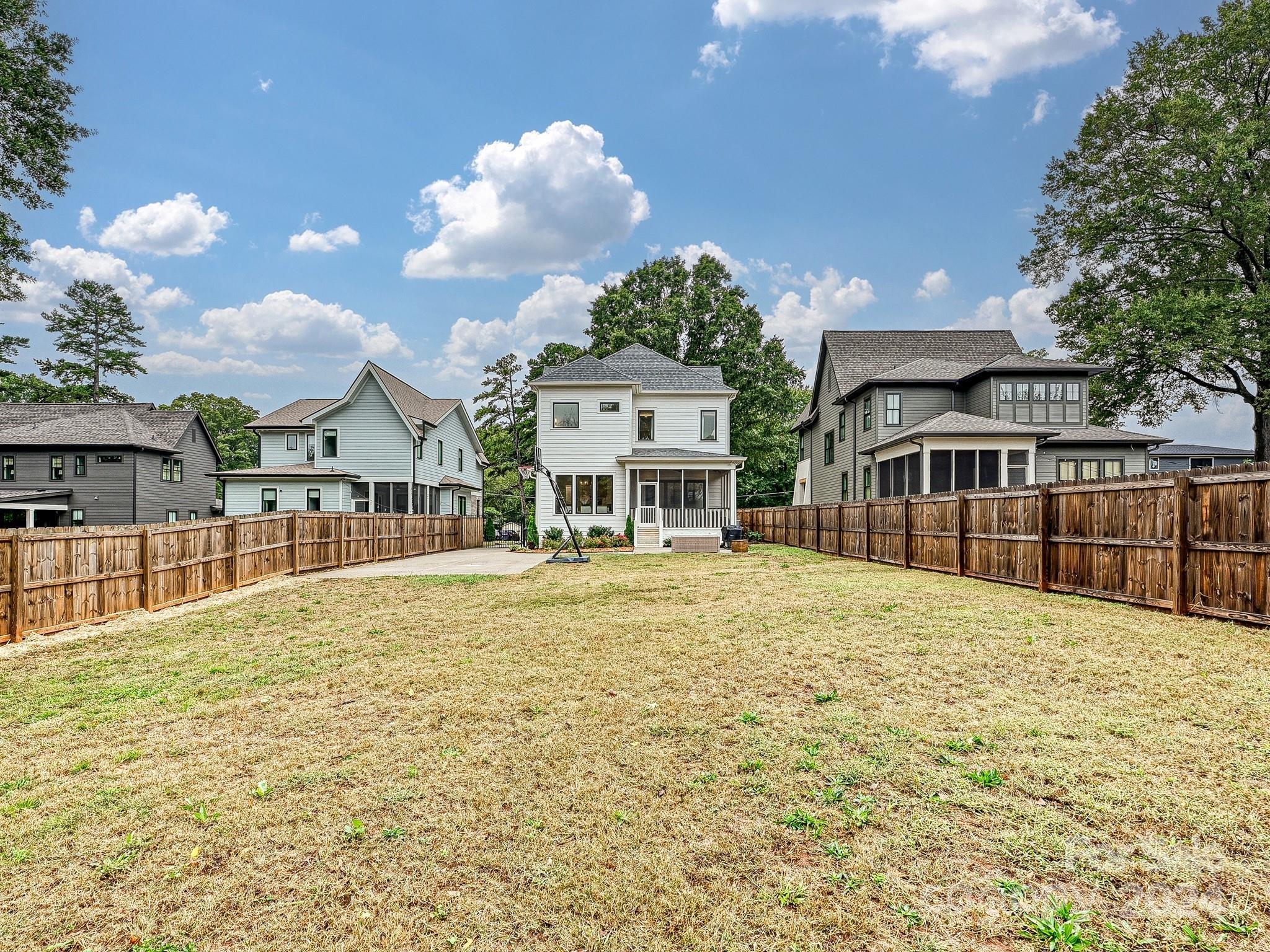 823 Tennyson Drive Charlotte NC 28208