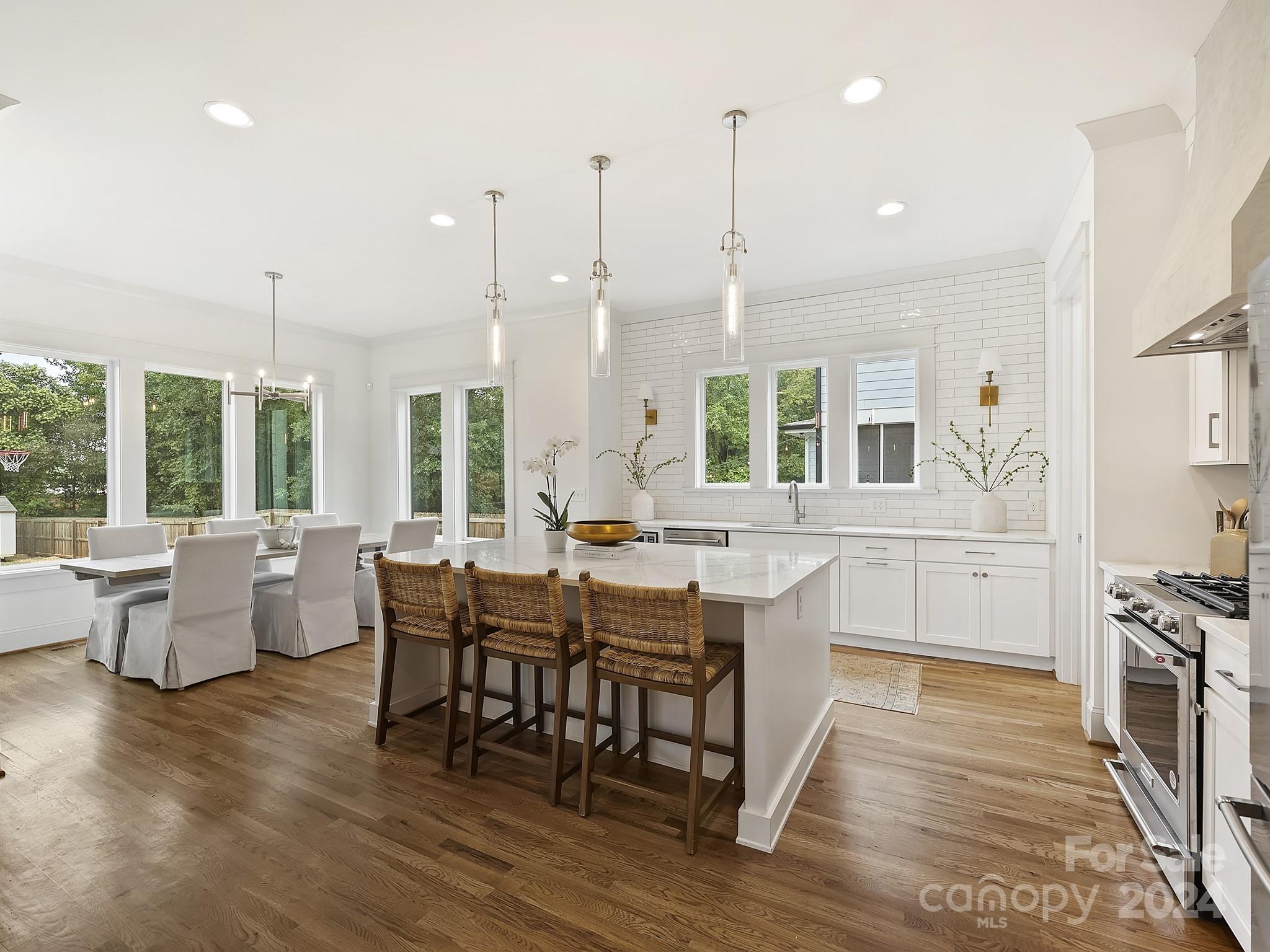 823 Tennyson Drive Charlotte NC 28208