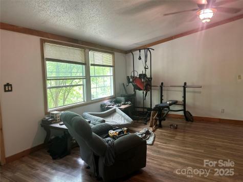 193 Green Cove Road Bakersville NC 28705