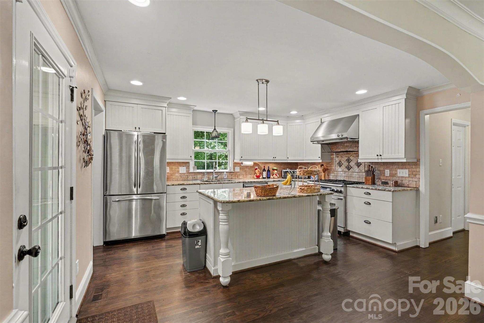 5812 Camelot Drive Charlotte NC 28270