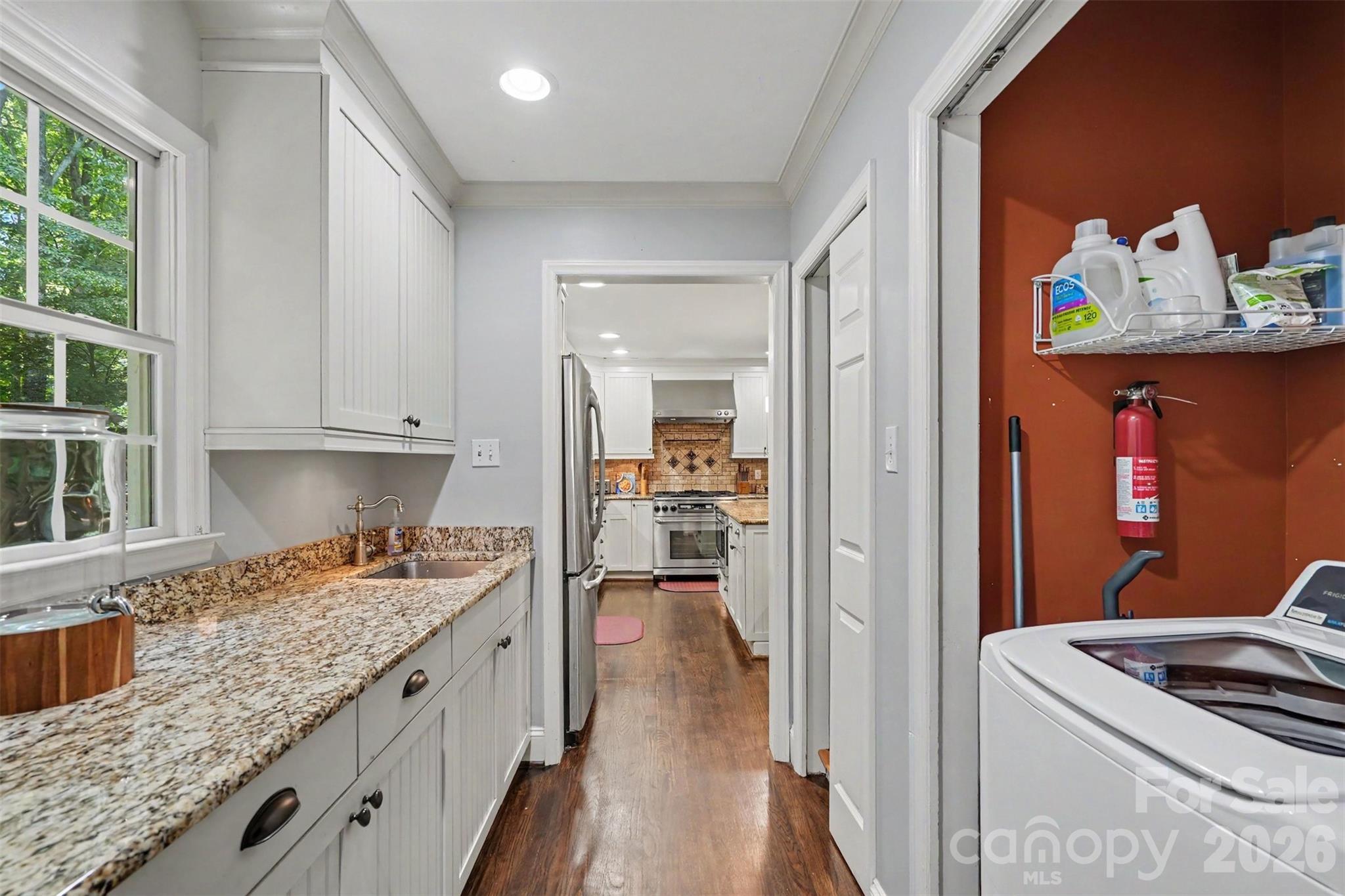 5812 Camelot Drive Charlotte NC 28270