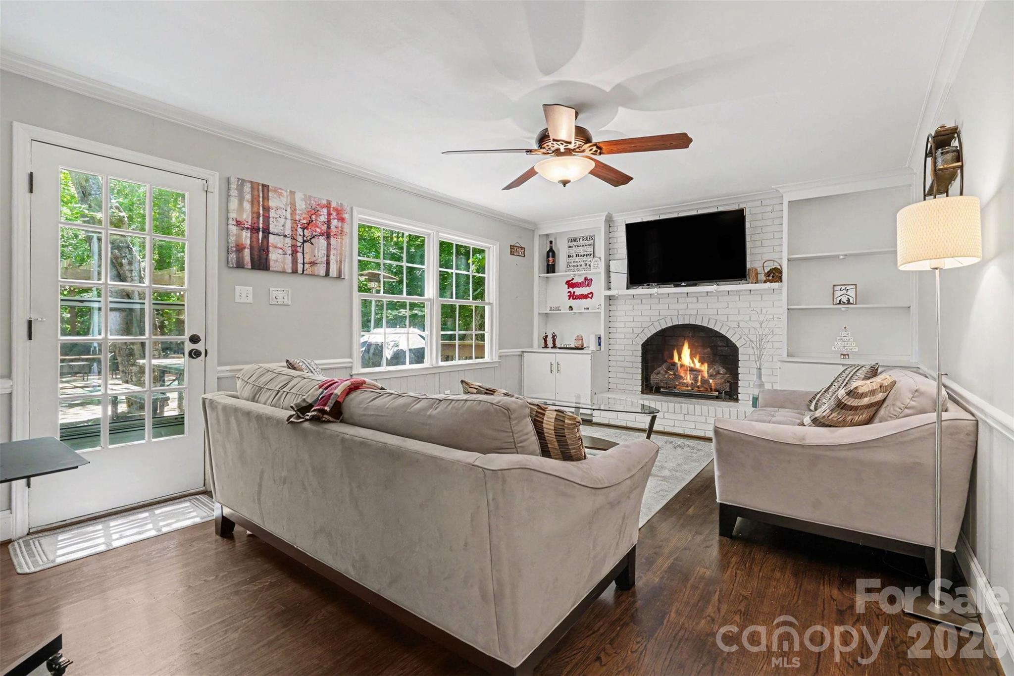 5812 Camelot Drive Charlotte NC 28270