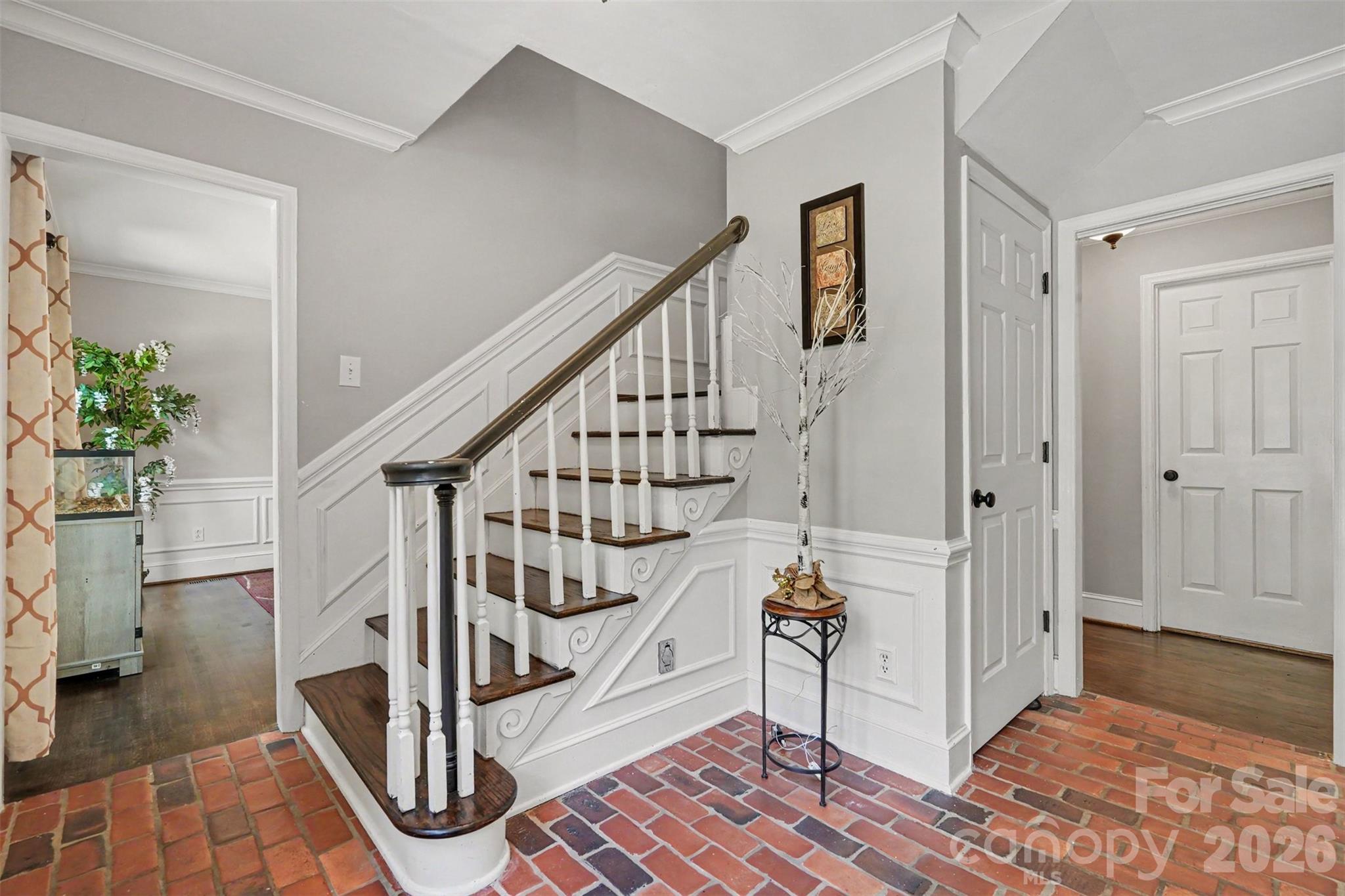 5812 Camelot Drive Charlotte NC 28270