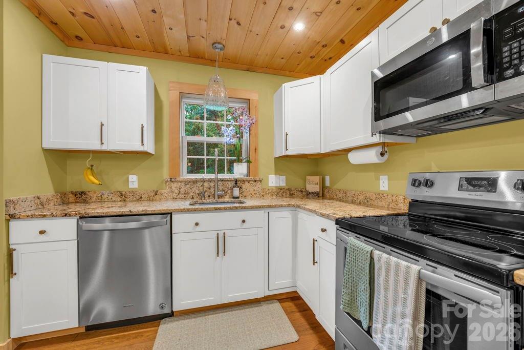 38 Macey Drive Nebo NC 28761