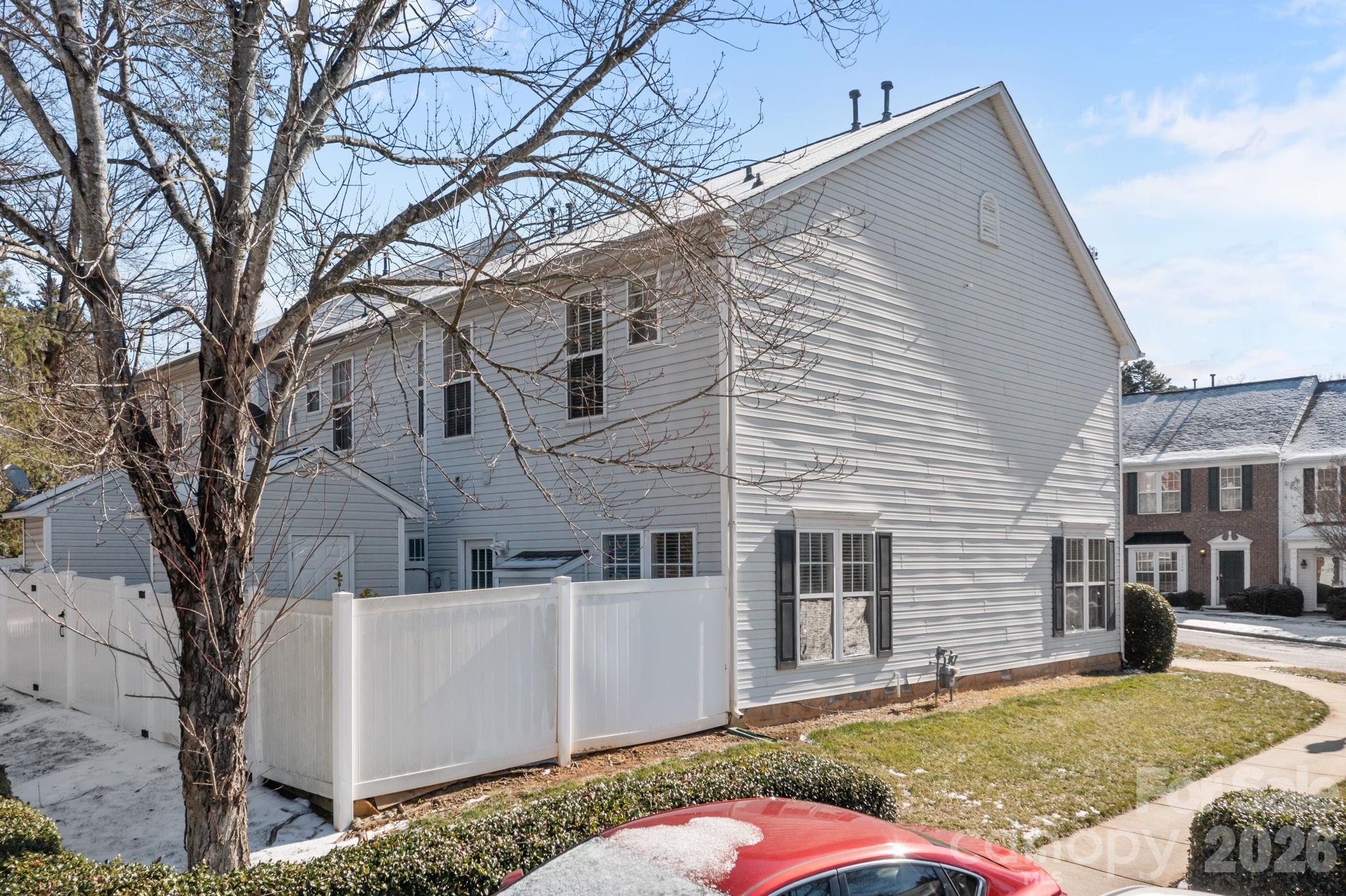 12353 Jessica Place Charlotte NC 28269