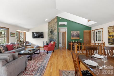 46 Poplar Court Sapphire NC 28774