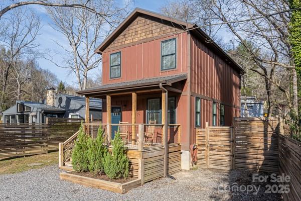 704 Azalea Avenue Black Mountain NC 28711