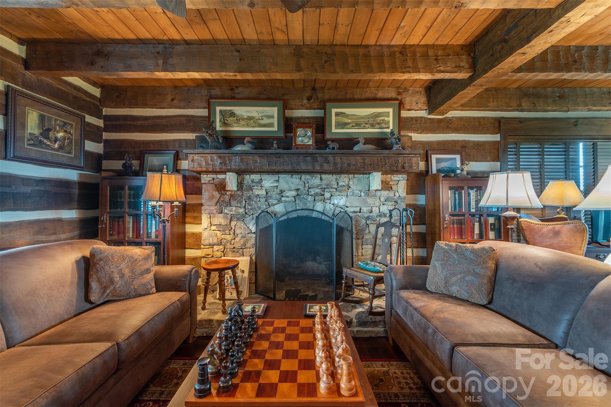 143 Daniel Boone Trail Burnsville NC 28714