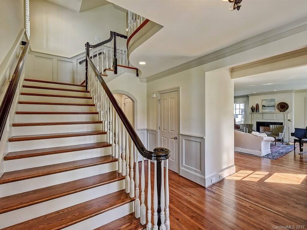 2241 Malvern Road Charlotte NC 28207