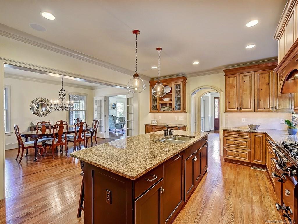 2241 Malvern Road Charlotte NC 28207